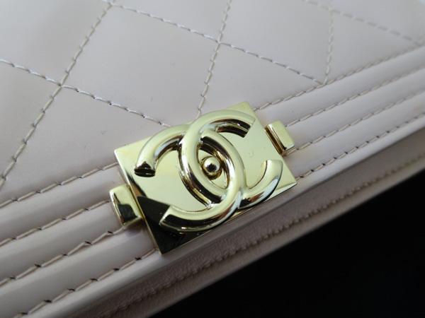 CHANEL☆ボーイシャネルカーフスキンフラップウォレッ A80285 Y60434 2B094 シャネル財布コピー